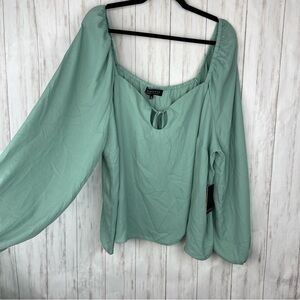 Eloquii NWT sea foam crop top blouse size 24